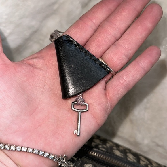 CHRISTIAN DIOR Black Vintage Trotter lunchbox bag Very unique & rare with key - Picture 8 of 13